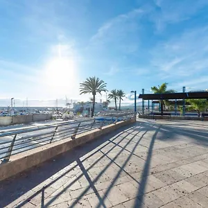Apartment En Front De, Marbella